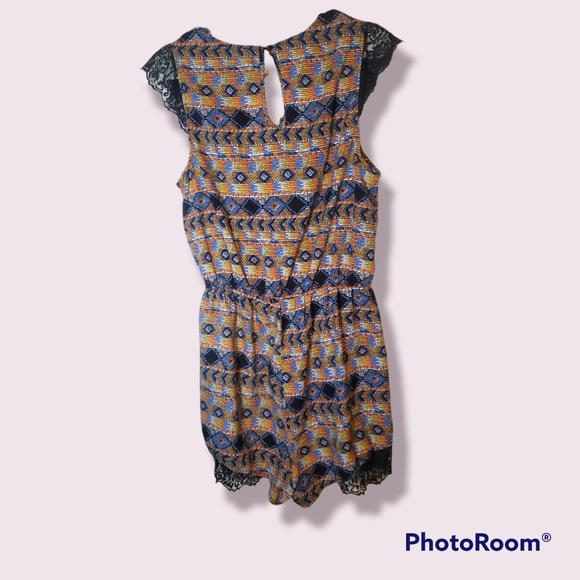 Angela Plus XL Colorful Pattern - Picture 4 of 5